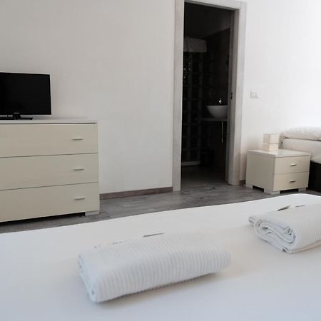 רומא Hotel Vm מראה חיצוני תמונה