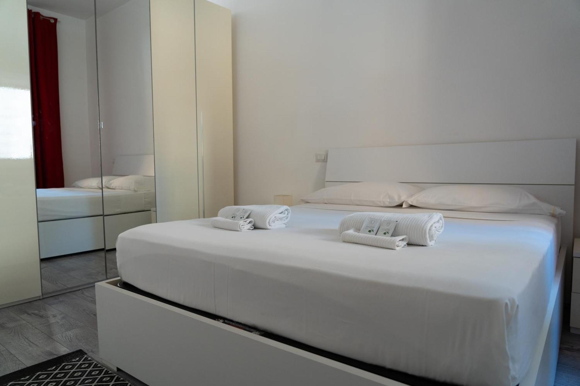 רומא Hotel Vm מראה חיצוני תמונה